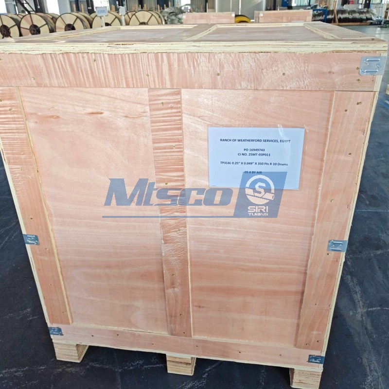 S31803 2205 Сваренная капиллярная трубка длиной 10000 м, непрерывная длина без стыковой сварки