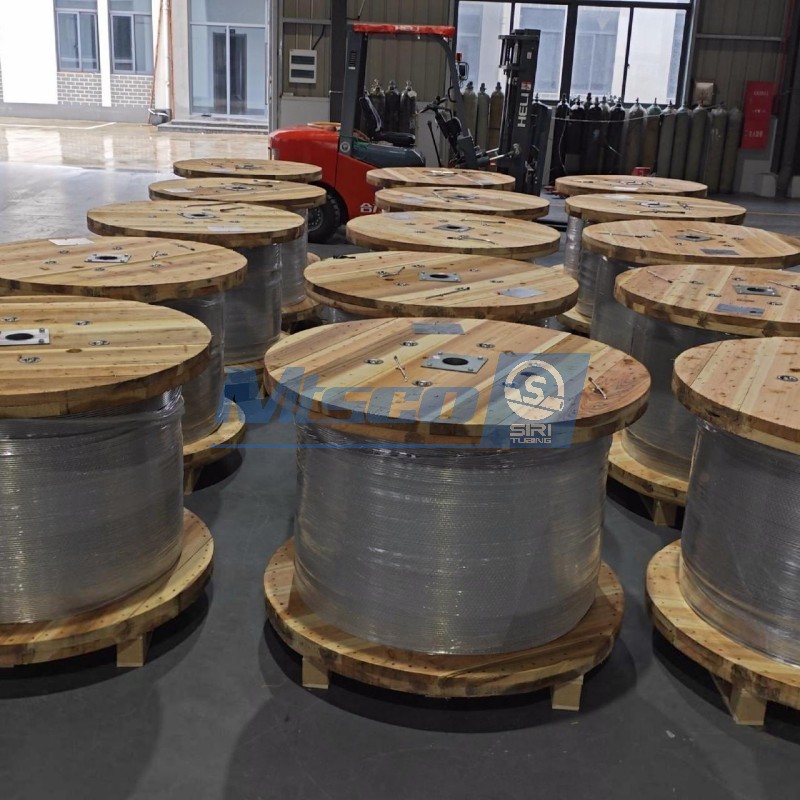 Тепловая спиральная труба из никелевого сплава 825 для нефтяных и газовых скважин ASTM B704